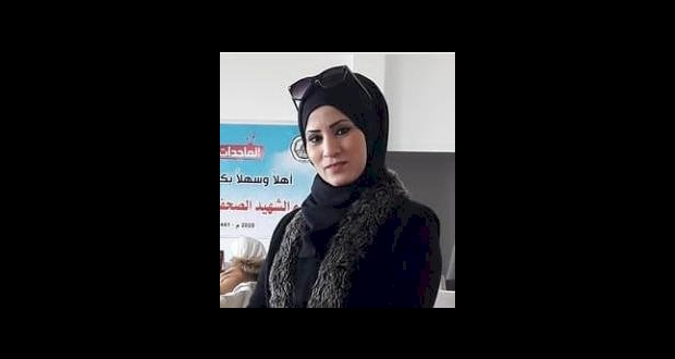 منى بكر امين سر مفوضية الاعلام في مجلس المرأة- ساحة غزة