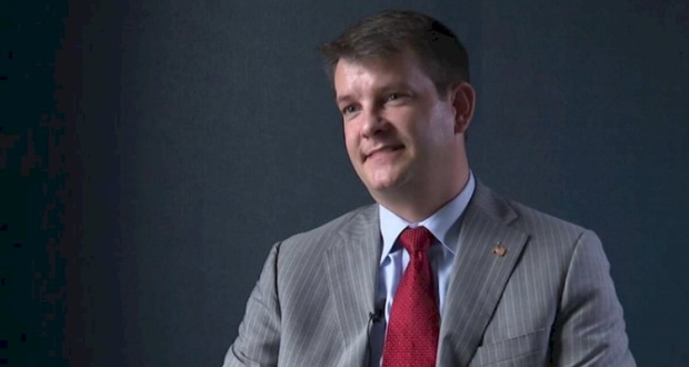 عضو الكونغرس الأمريكي المنتخب لوك ليتلو