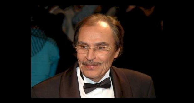 الفنان المصري عزت العلايلي