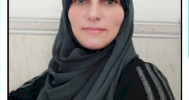 المعلمة لينا خليفة 